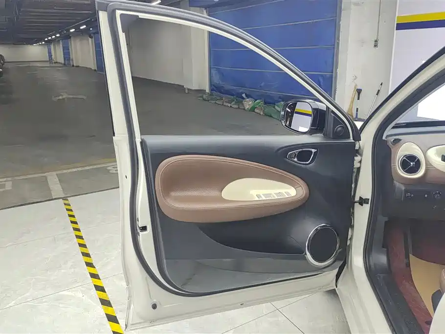 Фото 7 - Wuling Motors Wuling Bingo