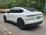 Фото 6 - NIO EC6