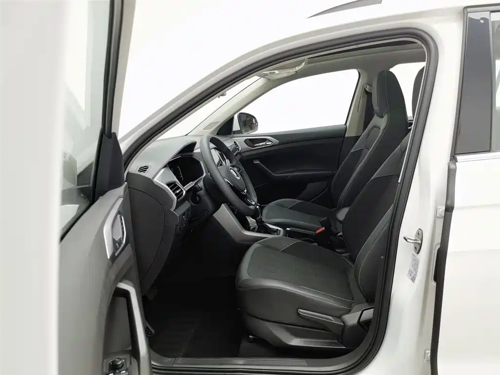 VOLKSWAGEN TU KAI