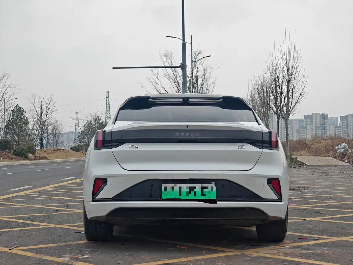 ZEEKR EXTREME KRYPTON 001