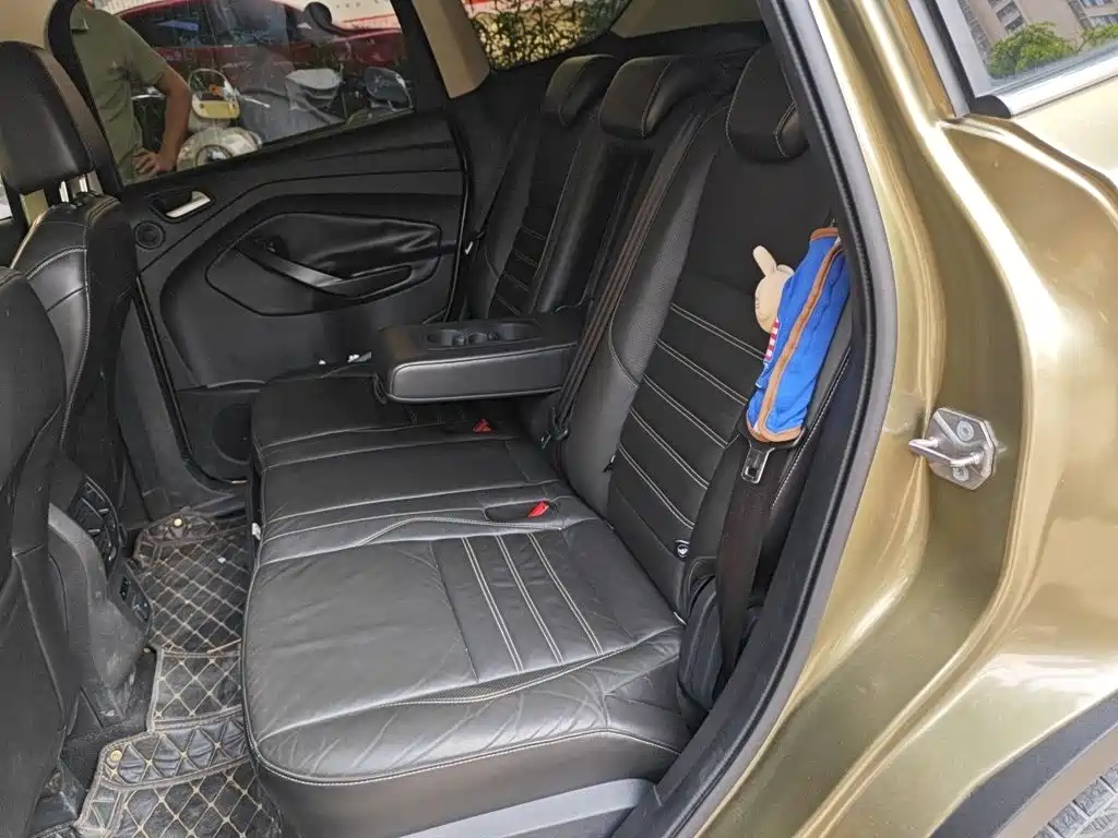 Photo 14 - Ford Kuga