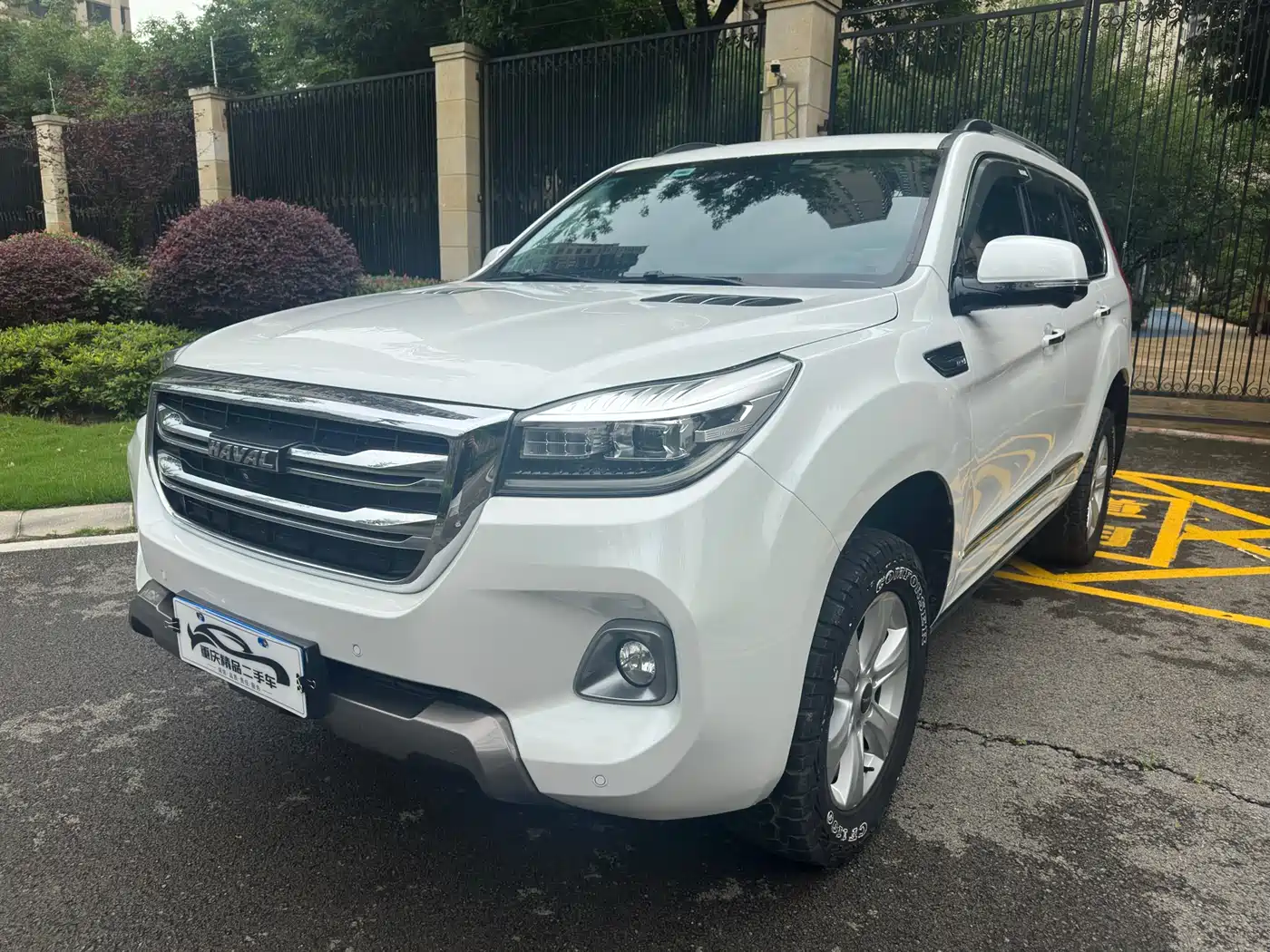 Haval H9 2020 2.0T Gasoline 4WD Premium 5-Seater