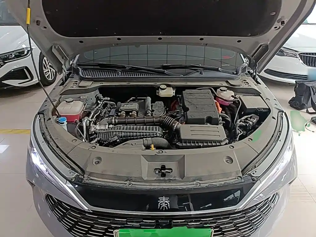 BYD Qin L 2026 2026 Model DM-i Smart Drive Edition 128KM Pioneer