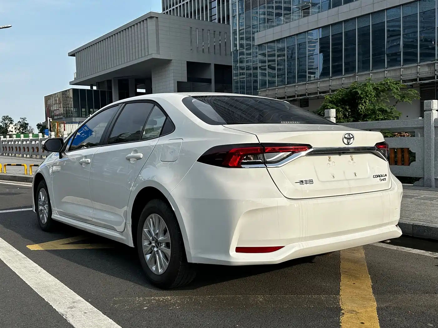 Toyota Corolla 2023 1.2T Pioneer Edition фото 6