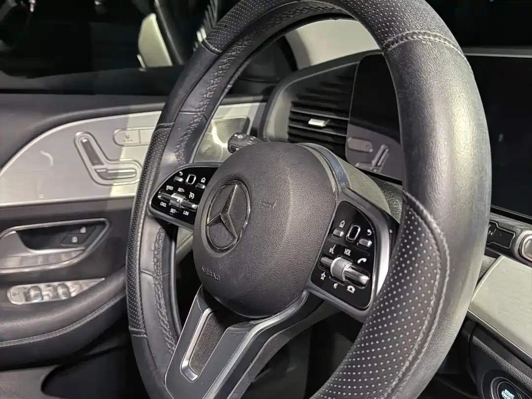 Mercedes-Benz GLE Coupe 2022 GLE 350 4MATIC Coupe SUV Fashion фото 7