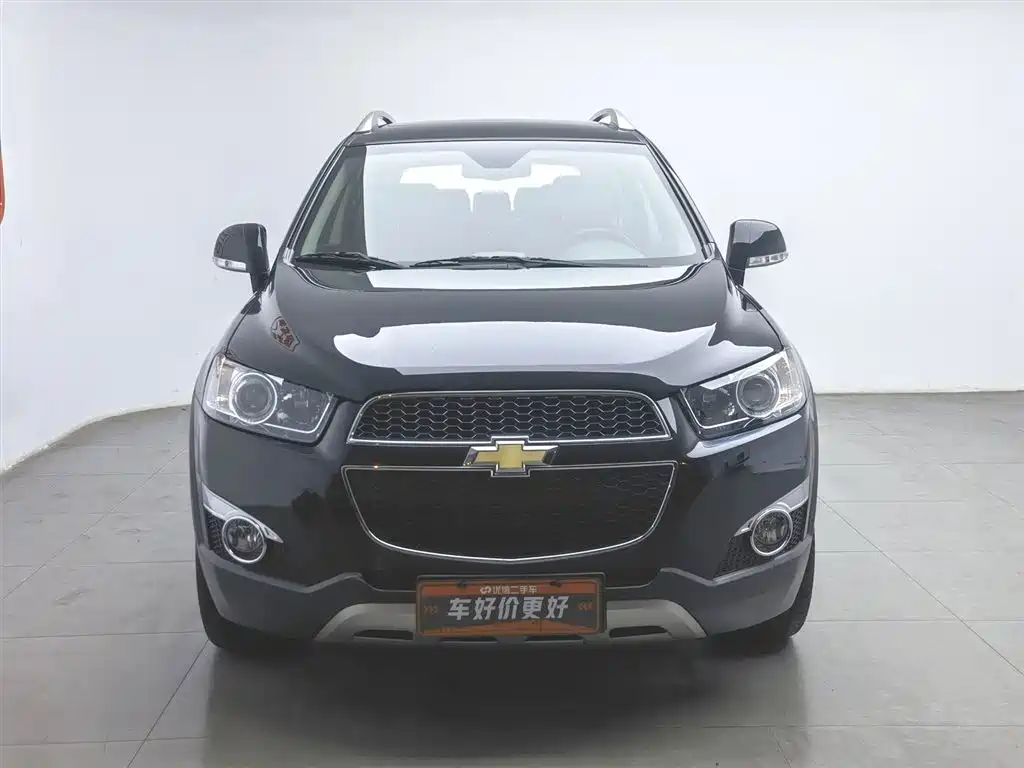 Chevrolet Captiva 2012 2.4L 4WD Flagship Edition 7-Seater фото 3