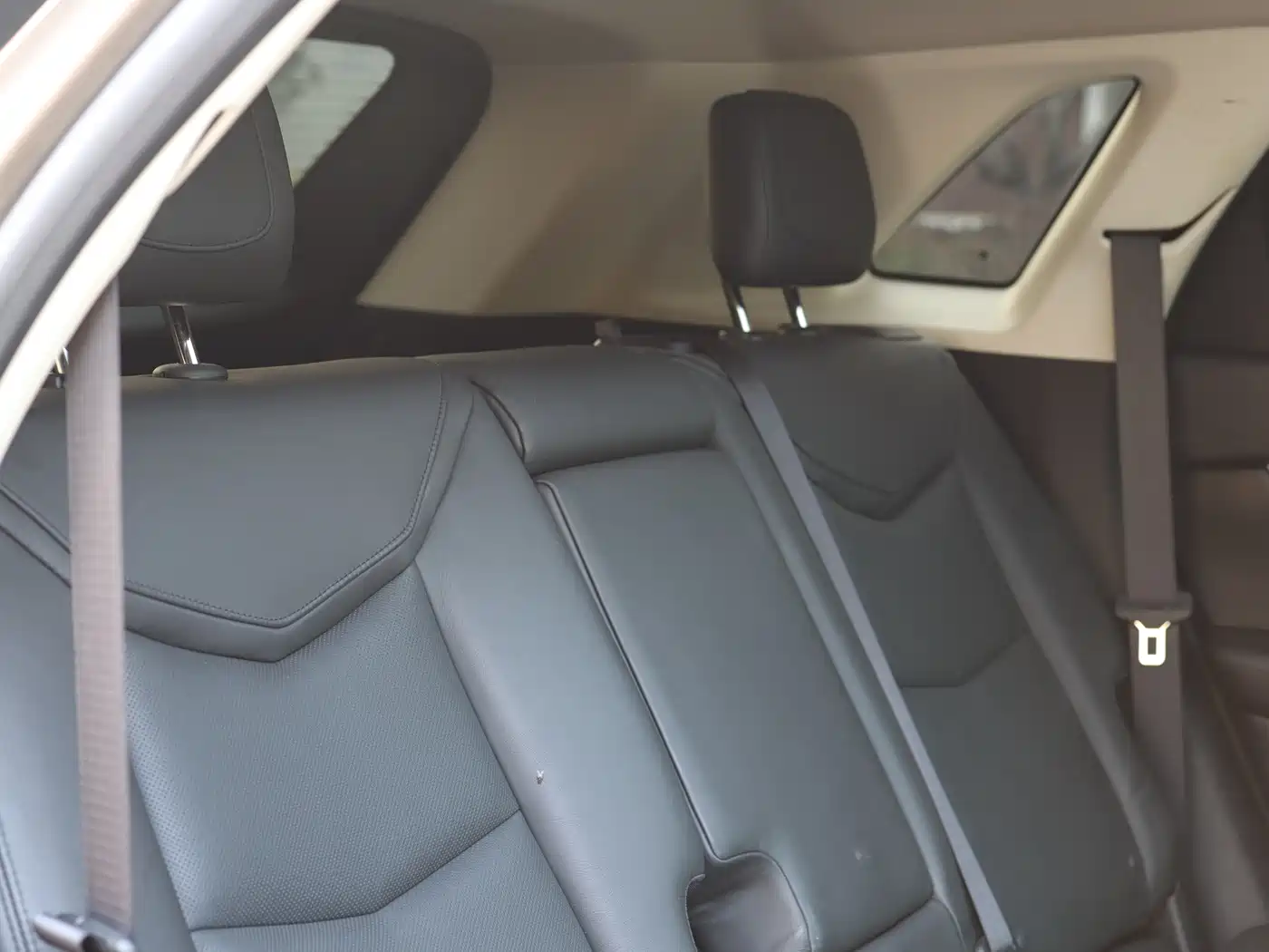 Cadillac XT5 2016 25T Luxury Model фото 31