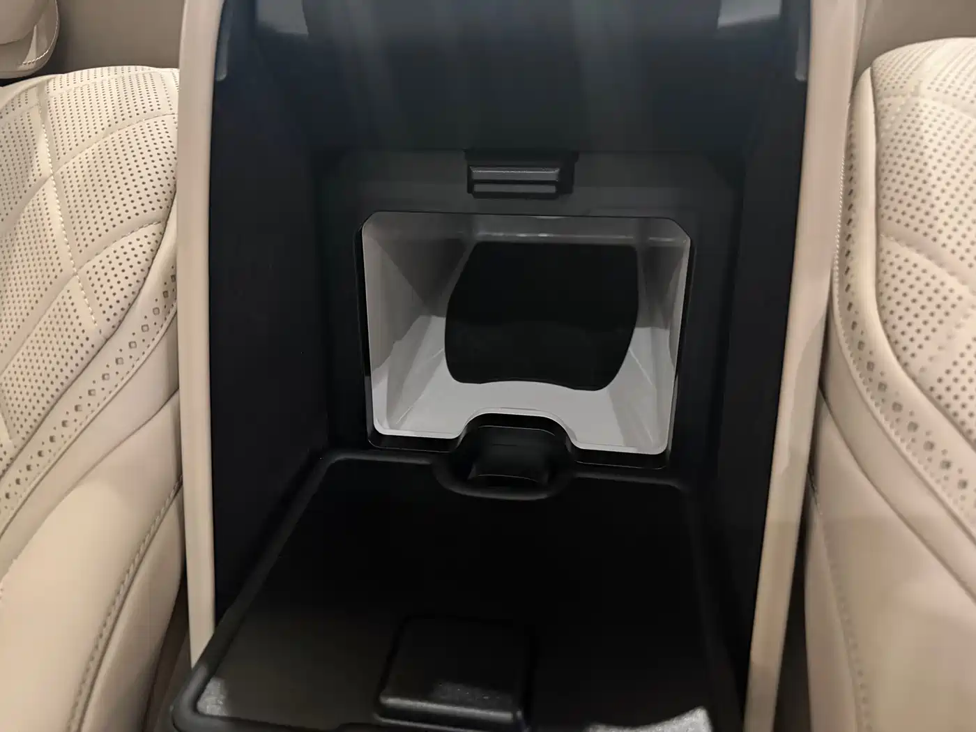 Mercedes-Benz Maybach S-Class 2019 S 680 фото 18