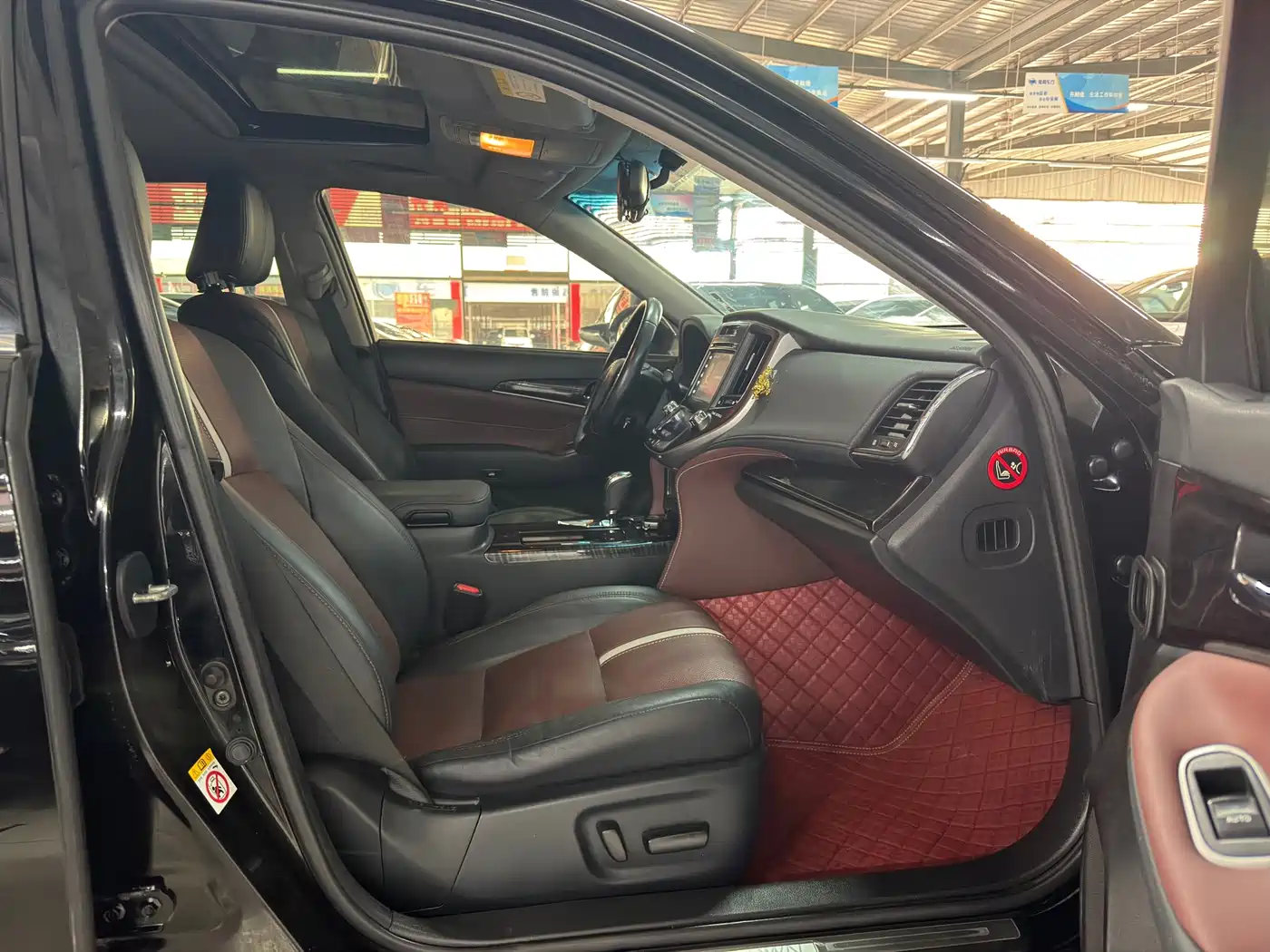 Toyota Crown 2015 2.0T Fashion фото 16