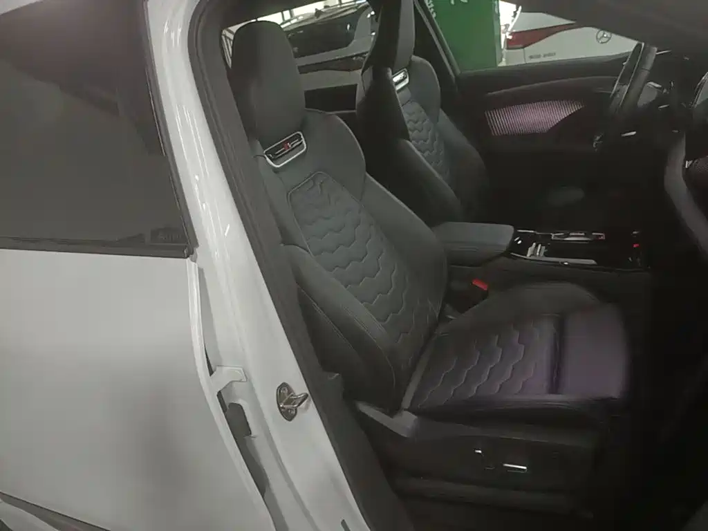 Audi Q6L e-tron 2025 2025 Model Pioneer Edition