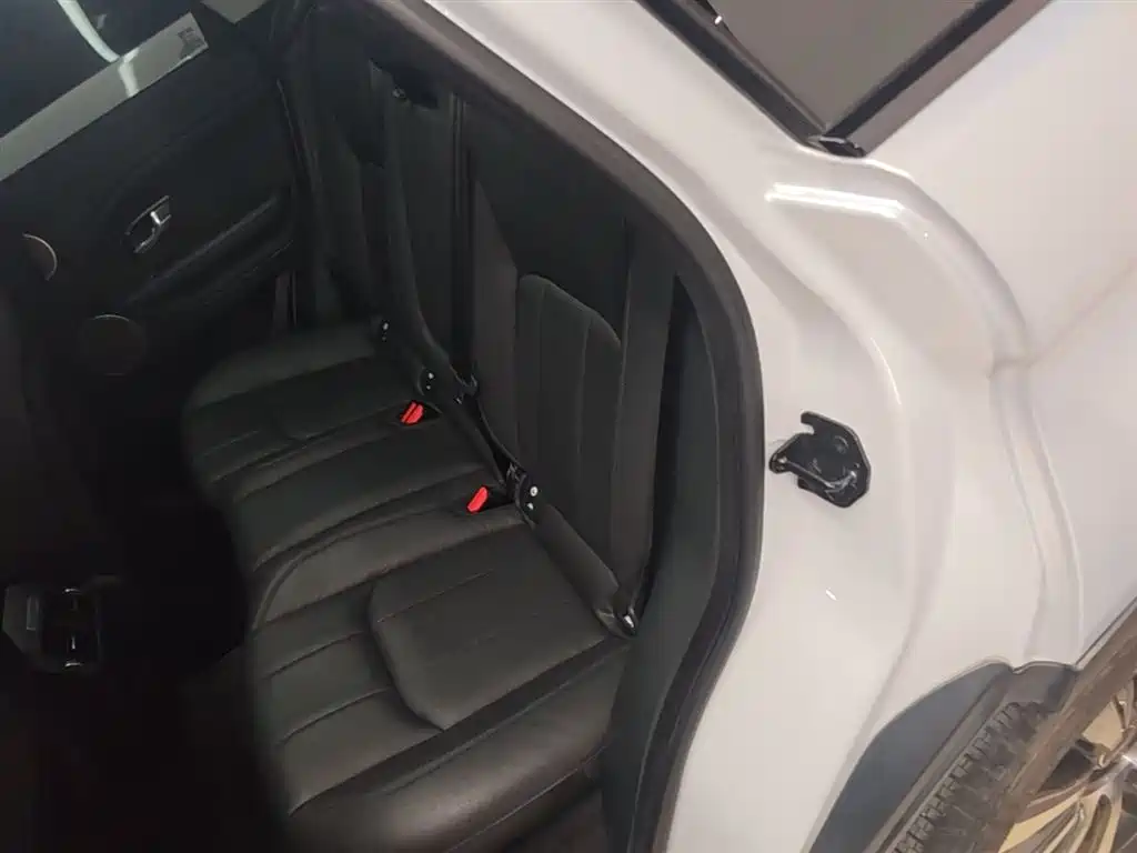 Land Rover Range Rover Evoque 2018 240PS SE Smart Edition фото 17