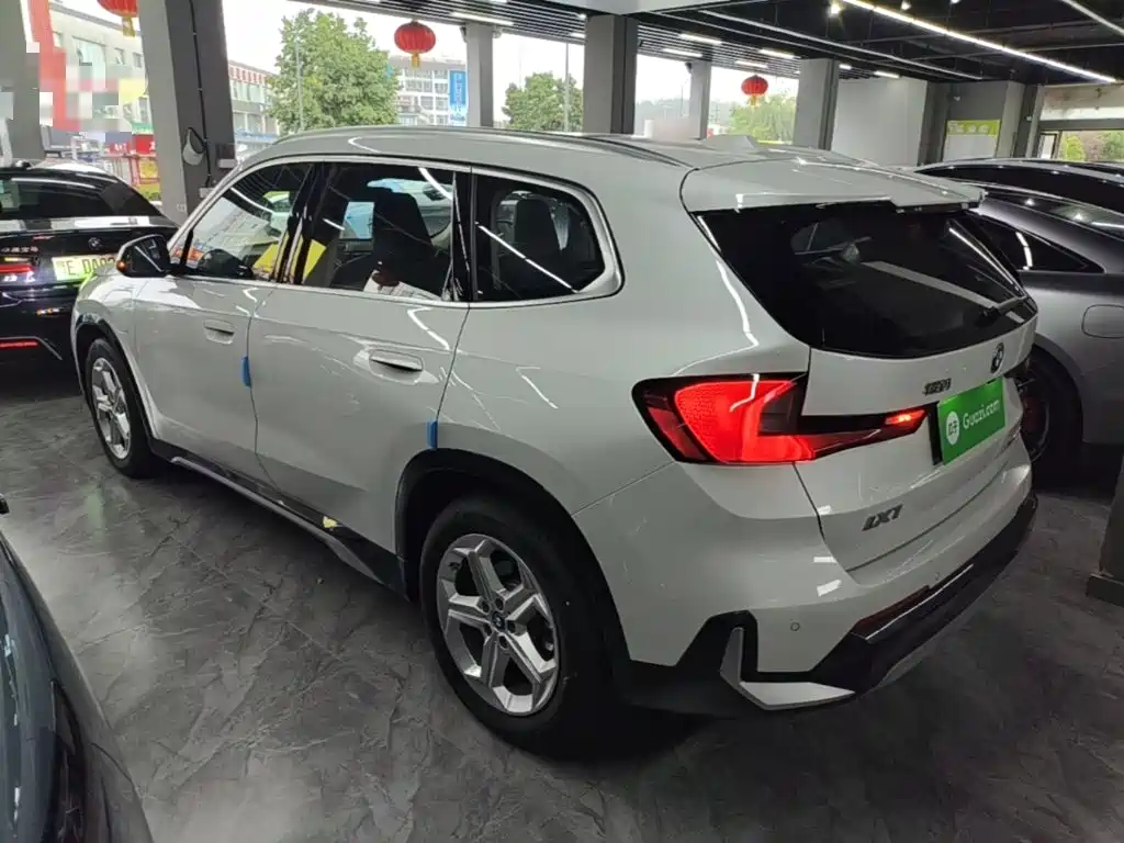 BMW iX1 2025 2023 eDrive25L X Design Package