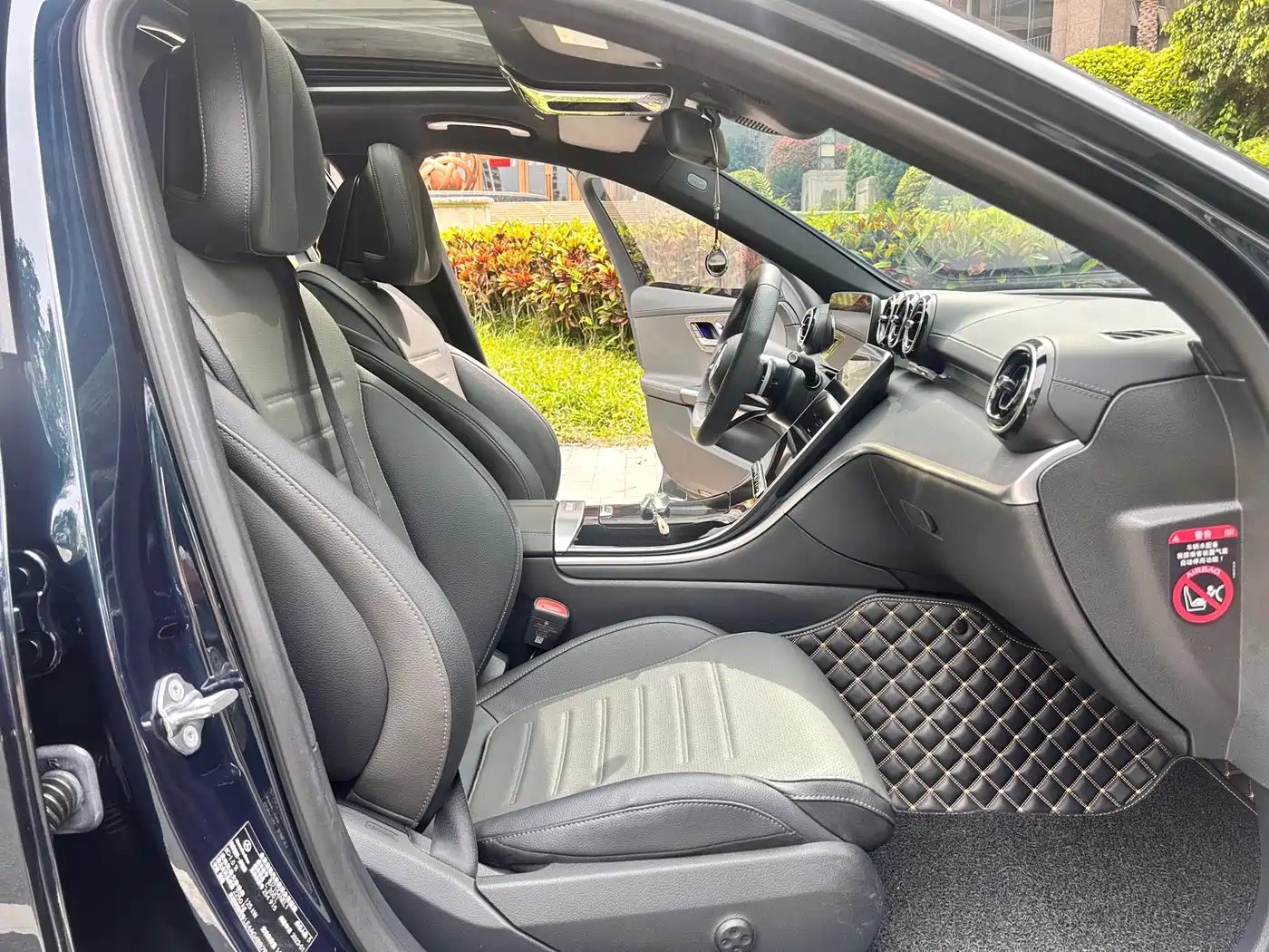 Mercedes-Benz C-Class 2023 C 200 L Sport фото 12