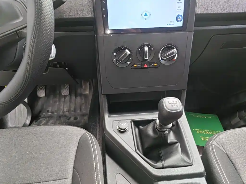 Wuling Motors Wuling Hongguang PLUS 2026 2020 1.5L Manual Standard 5-seater