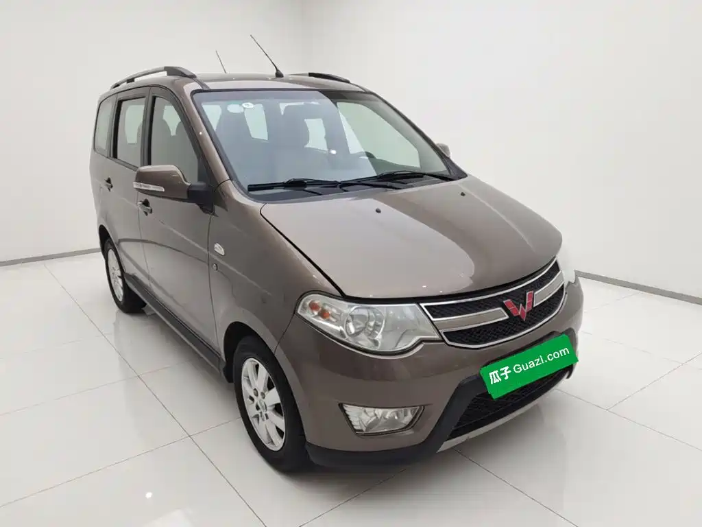 Wuling Motors Wuling Hongguang 2014 2014 1.5L S Luxury