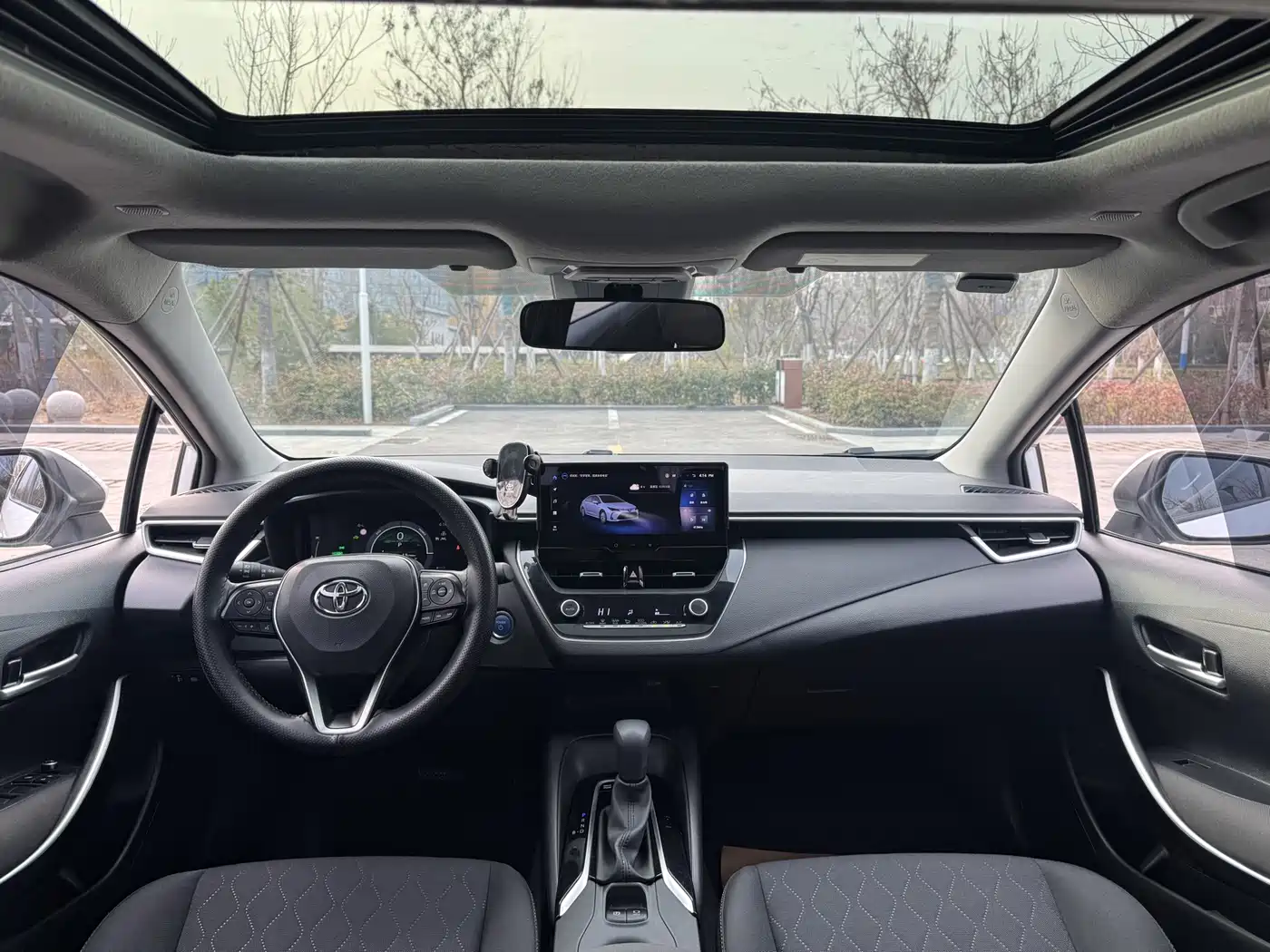 Toyota Corolla 2023 1.8L Smart Hybrid Dual Engine Elite Edition фото 11
