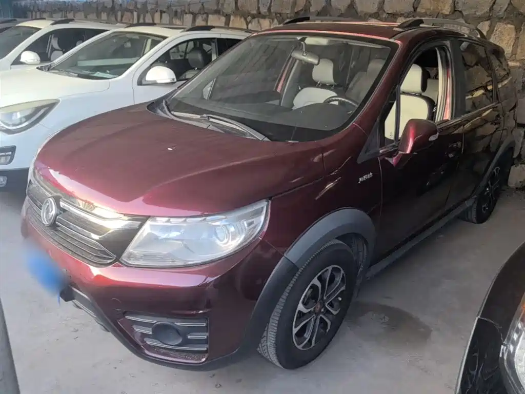 Dongfeng Fengxing Joyear XV 2017 2016 1.6L CVT Luxury