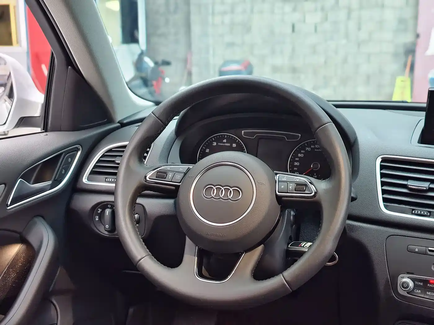 Audi Q3 2018 30th Anniversary Edition 30 TFSI Fashion фото 9
