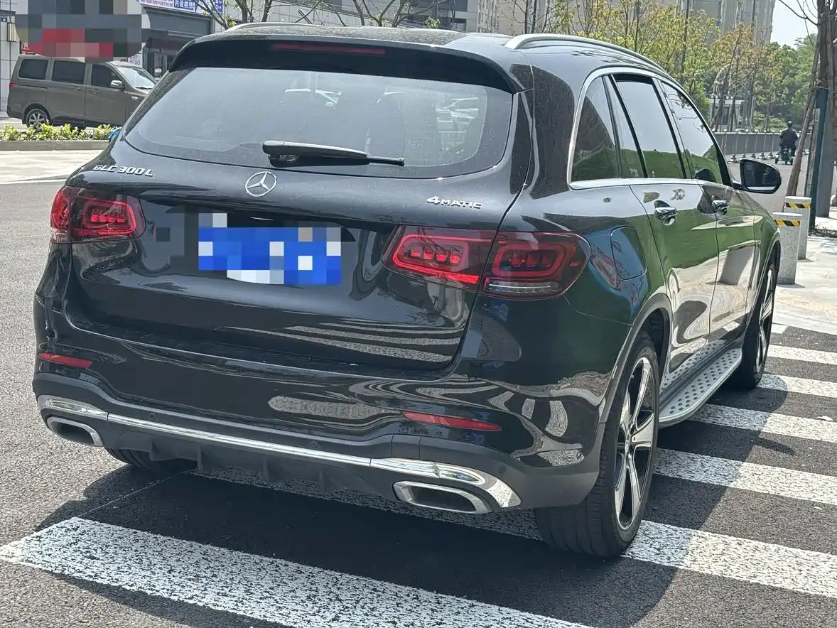 Mercedes-Benz GLC 2022 Model GLC 300 L 4MATIC Luxury Edition фото 11