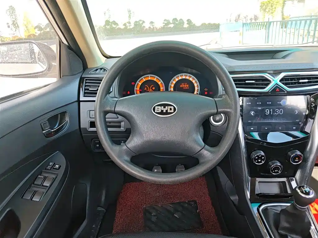 Фото 7 - BYD F3
