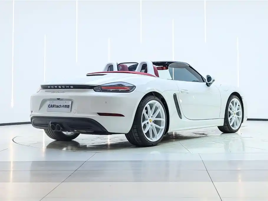 Porsche 718 2023 Boxster Style Edition 2.0T фото 5