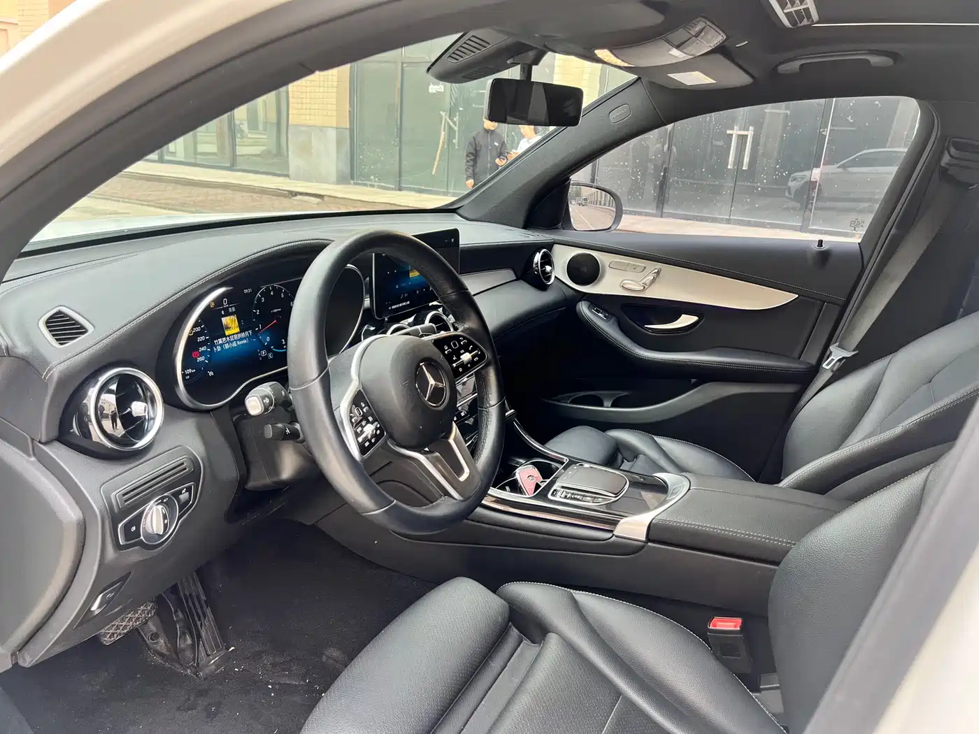 Mercedes-Benz GLC Coupe 2022 GLC 260 4MATIC Coupe SUV фото 4