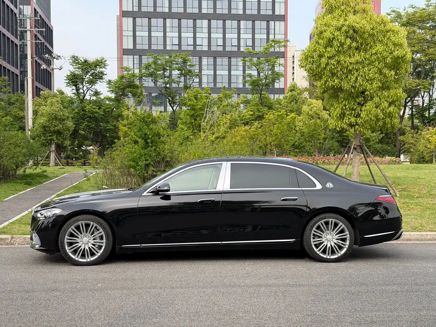 Mercedes-Benz Maybach S-Class 2024 Facelift S 480 4MATIC фото 3