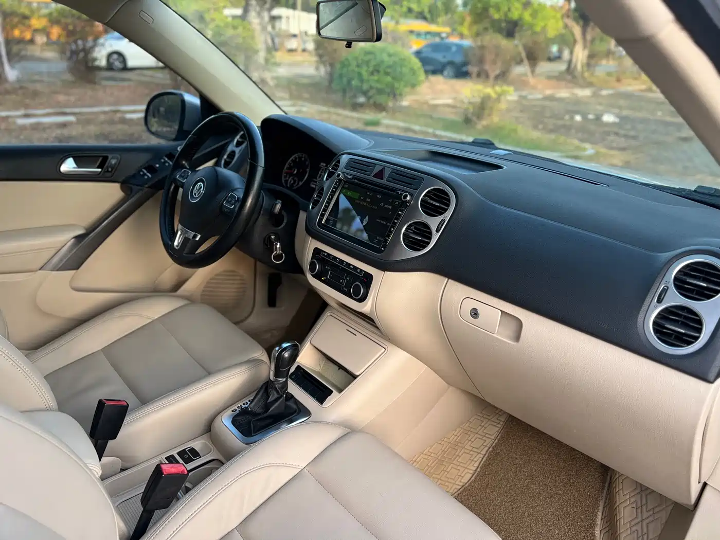 Volkswagen Tiguan 2012 1.8TSI Automatic 2WD Trend Edition фото 12