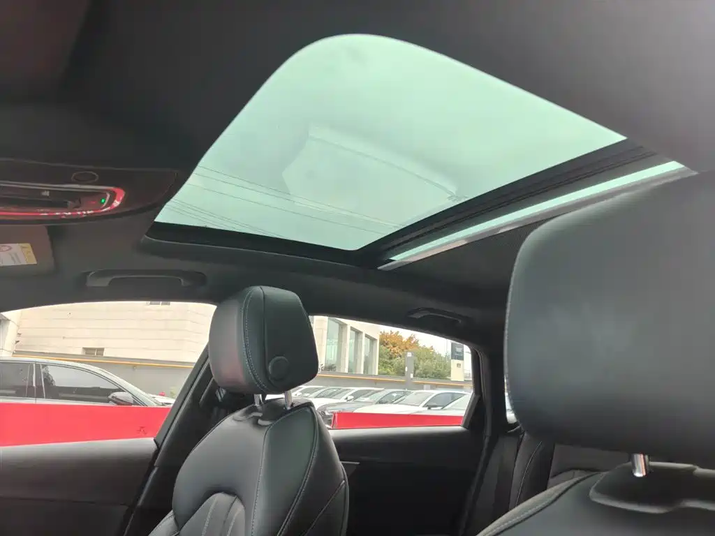 Audi A4L 2024 40 TFSI Luxury Dynamic фото 11
