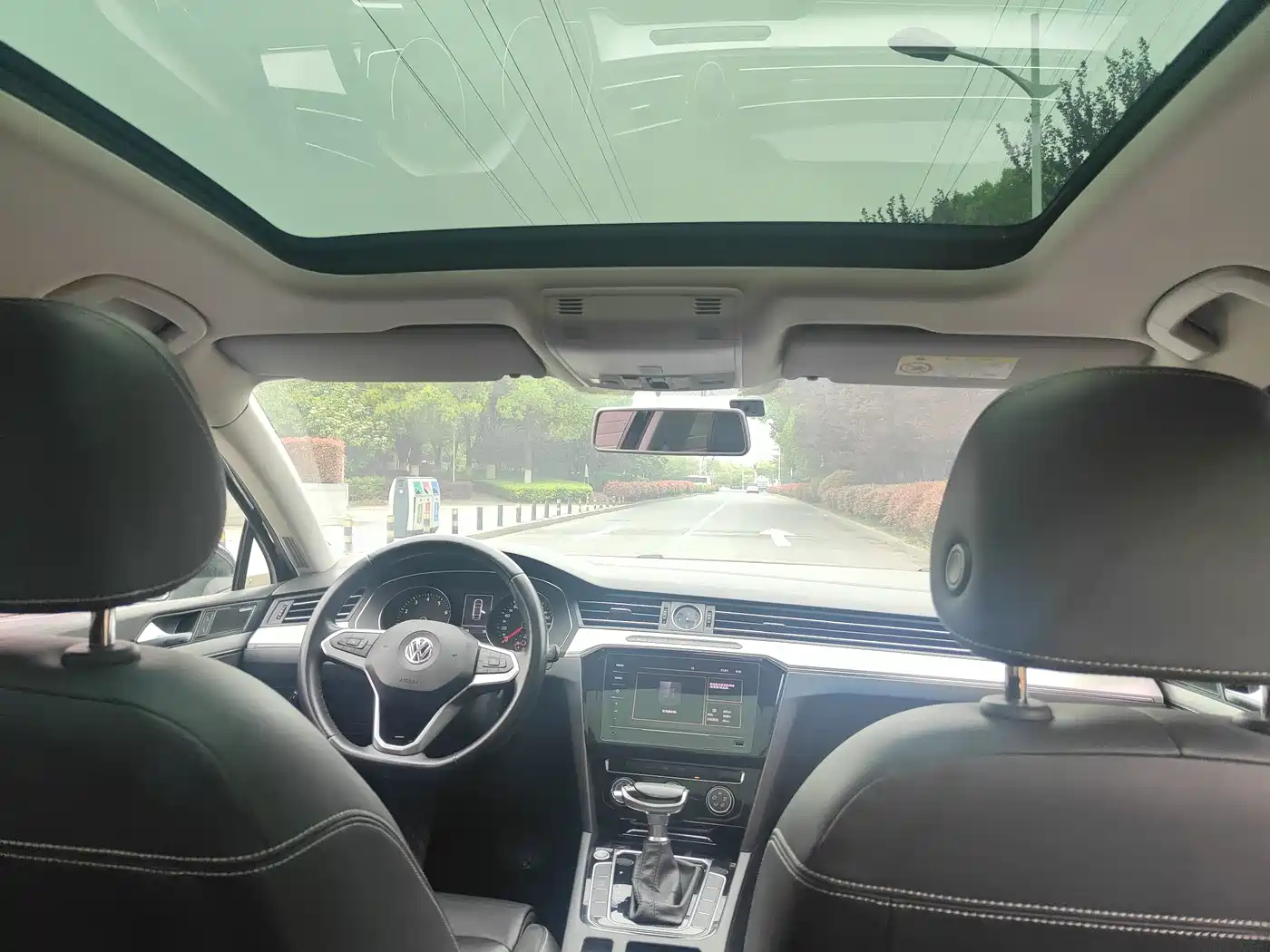 Volkswagen Magotan 2020 280TSI DSG Comfort фото 8