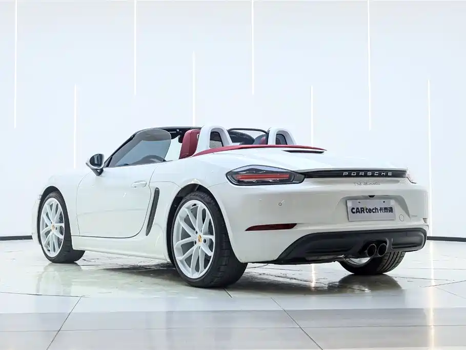 Porsche 718 2023 Boxster Style Edition 2.0T фото 7