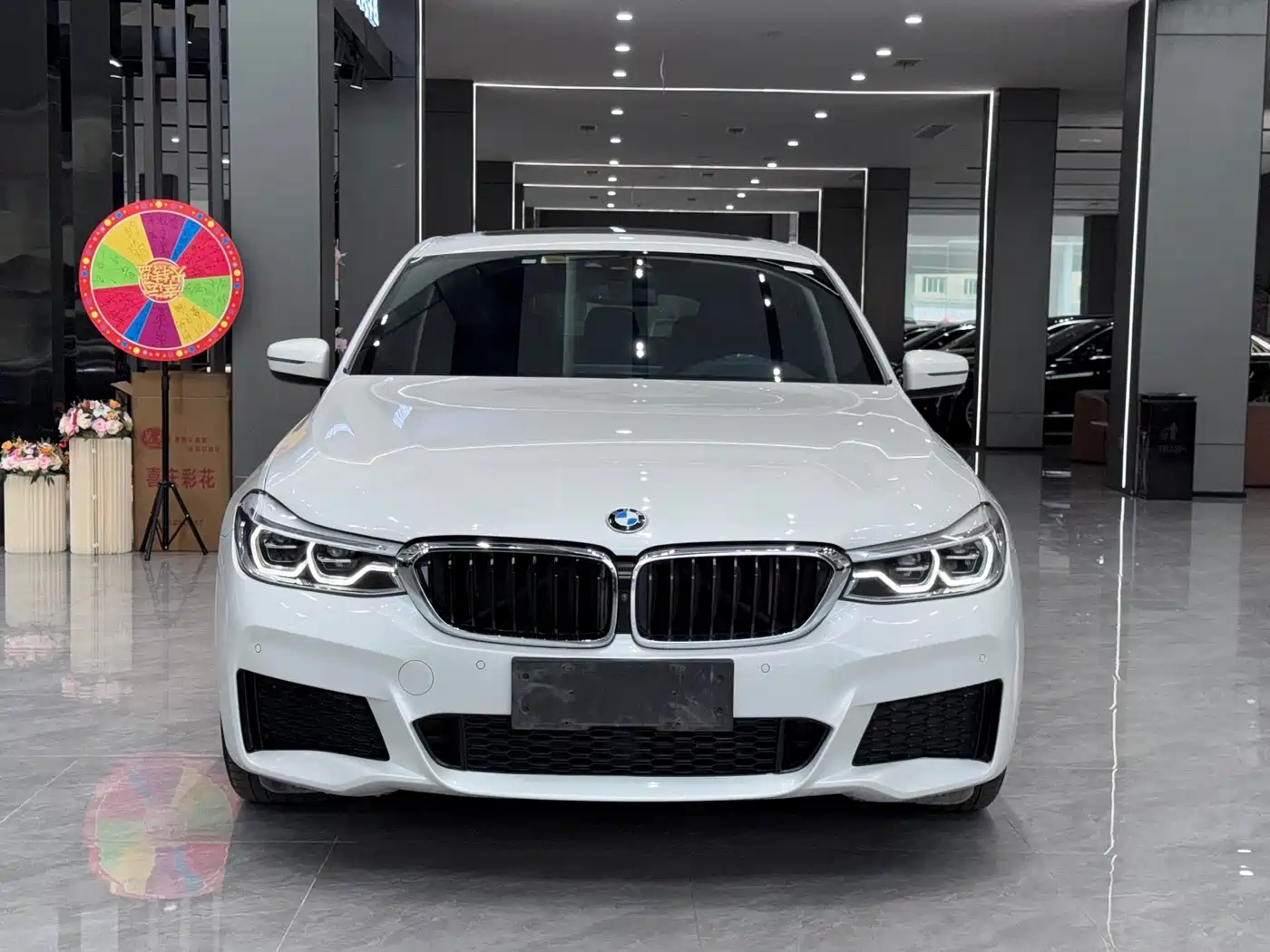 BMW 6 Series GT 2020 630i M Sport Package фото 2