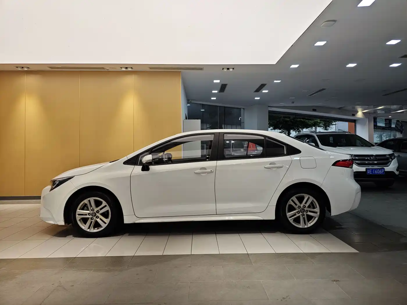 Toyota Levin 2022 TNGA 1.5L CVT Progressive Edition фото 7