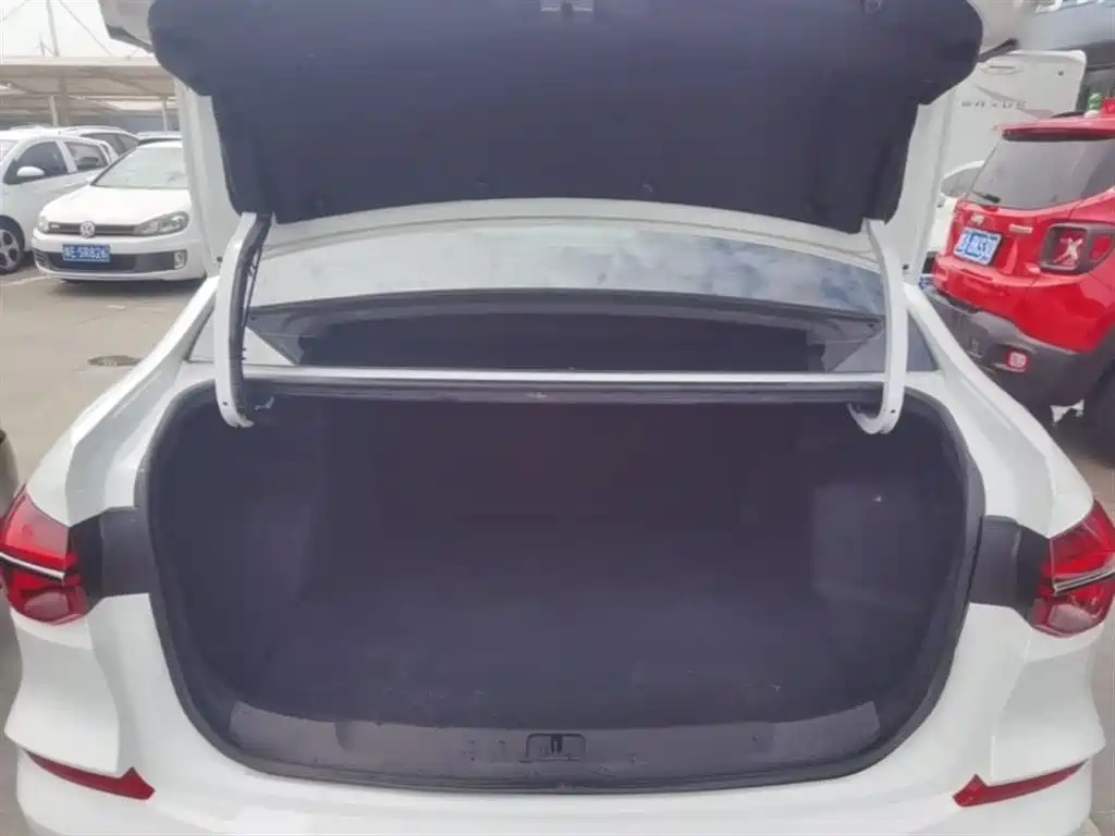 Chevrolet Monza 2022 Mild Hybrid RS 330T Automatic Comfort Edition фото 19