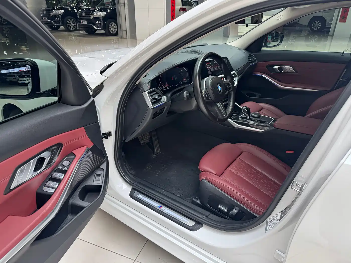 BMW 3 Series 2022 325Li M Sport Package фото 5