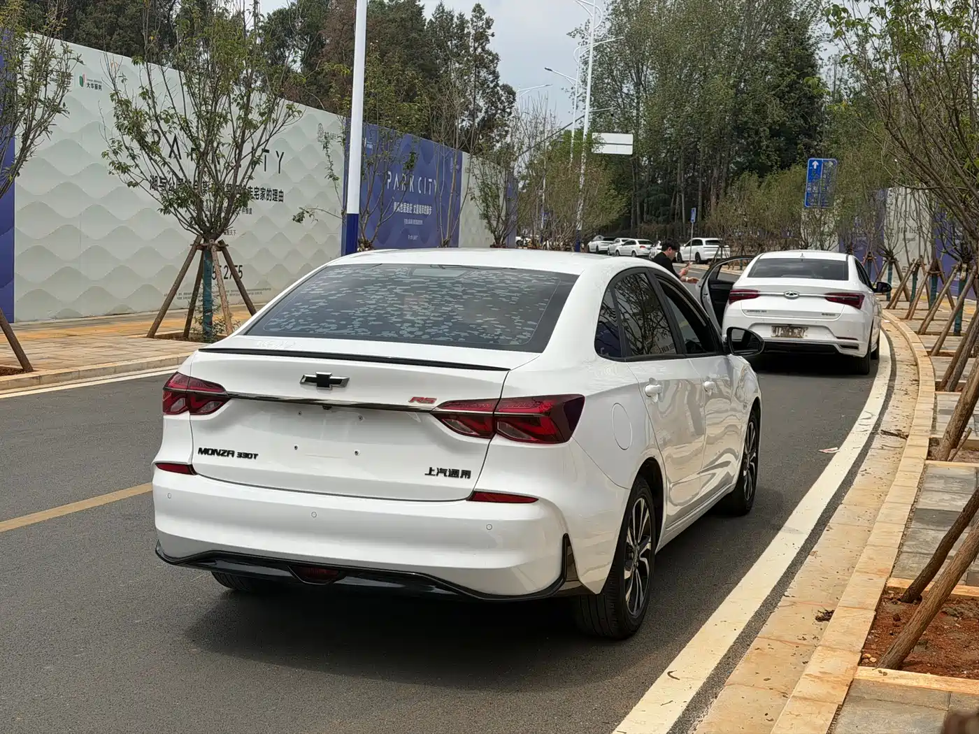 Chevrolet Monza 2019 RS 330T Auto Smooth Edition China VI фото 14
