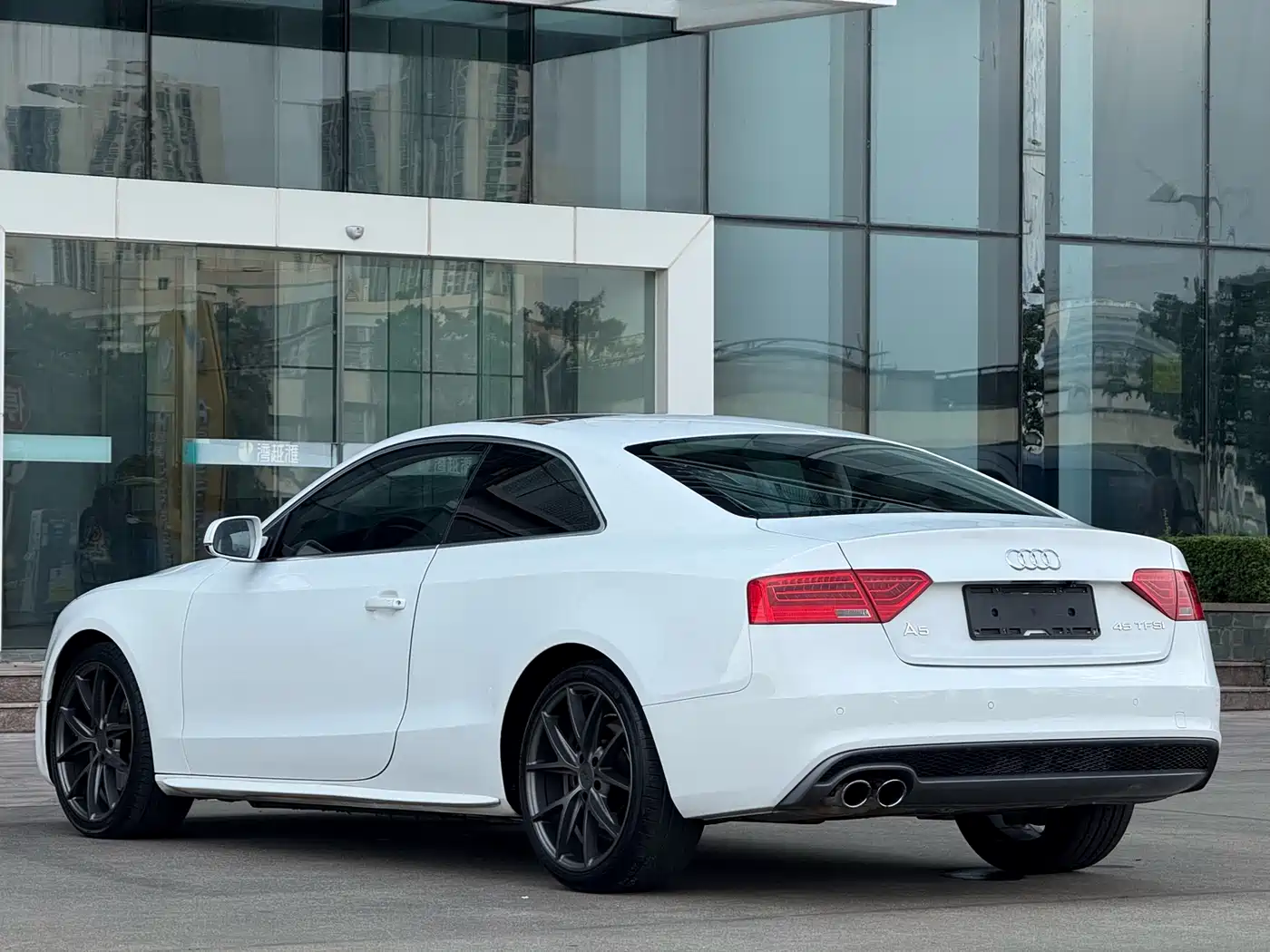 Фото 4 - Audi A5 (Import)