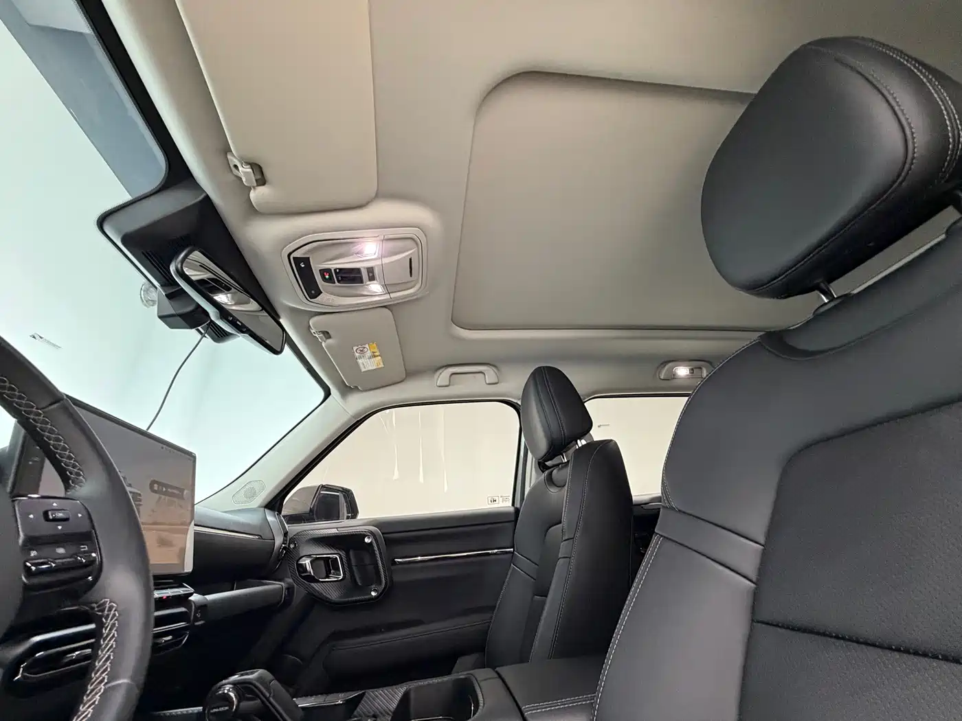 Haval Da Gou 2nd Gen 2023 2.0T AWD Wild Adventure Plus фото 17