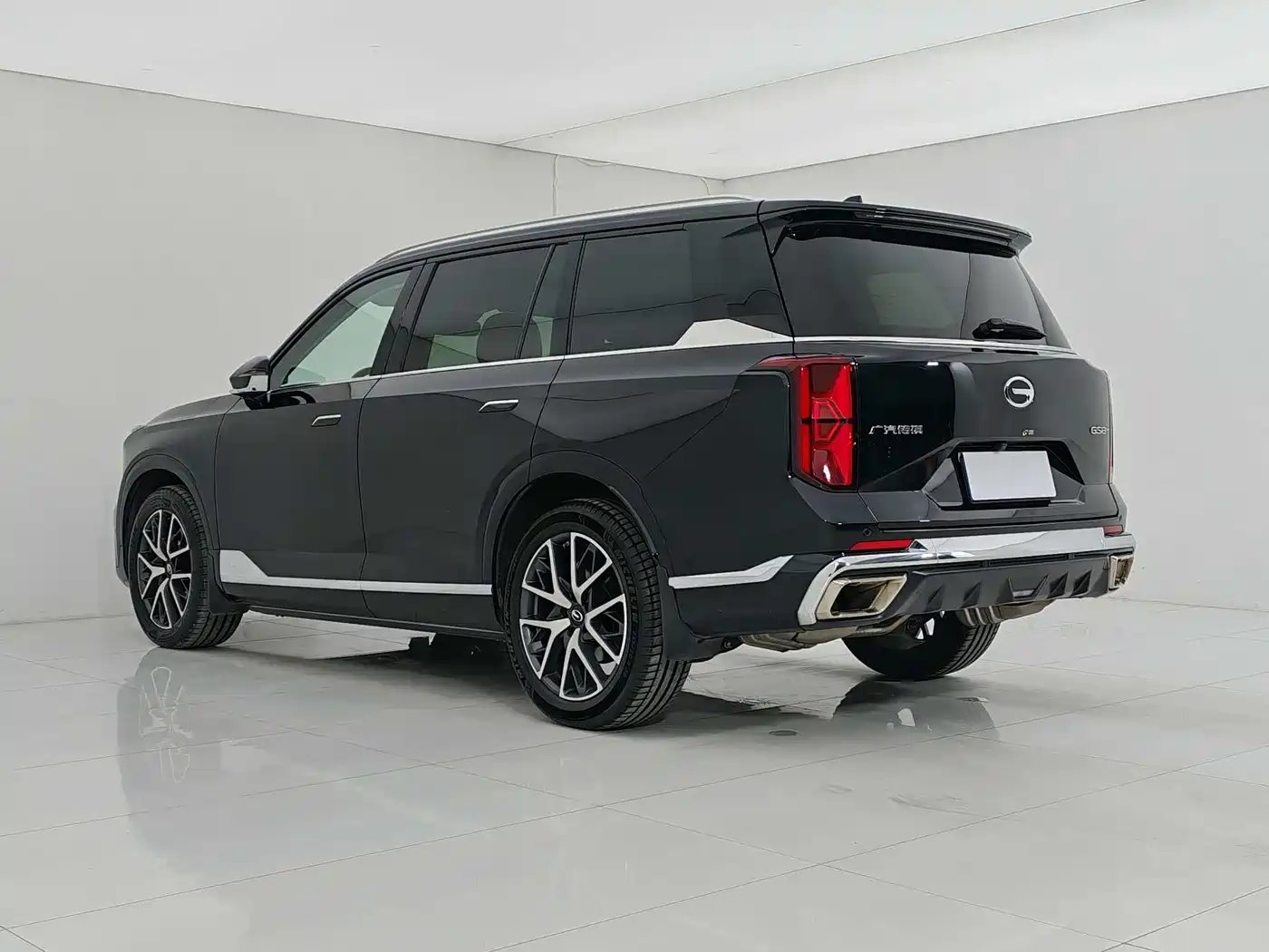 GAC Trumpchi Trumpchi GS8 2022 Pilot Series 2.0TGDI 4WD Ultimate Edition (6-Seater) фото 4
