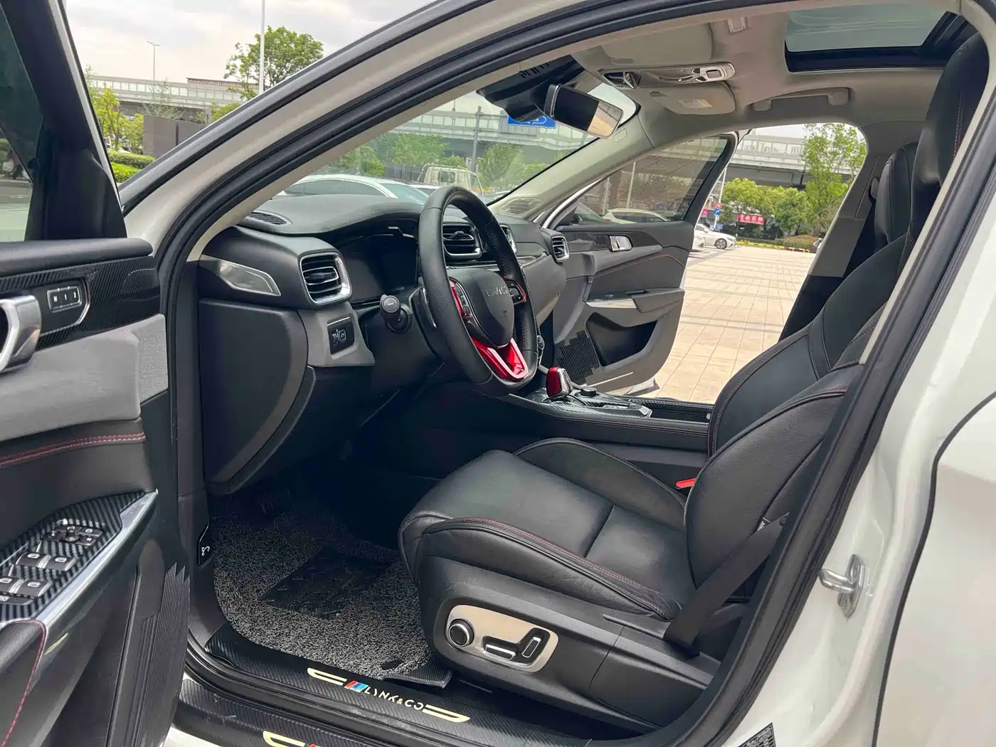 Lynk & Co 02 2018 2018 2.0T DCT AWD Pro Edition China V