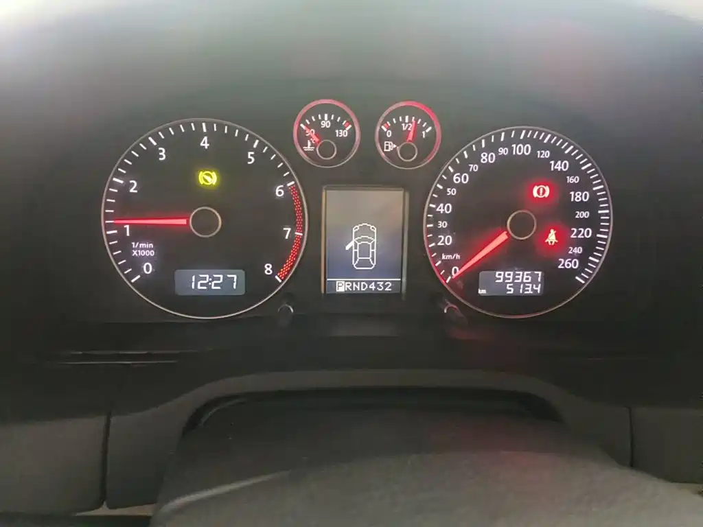 Volkswagen Passat Lingyu 2010 2009 1.8T Automatic Elite