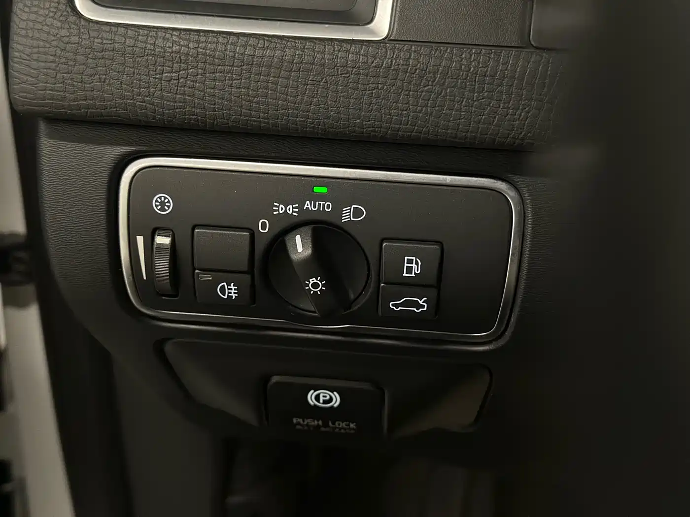 Фото 18 - Volvo XC60 (Import)