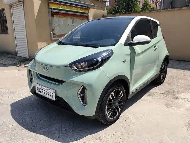 QQ New Energy Little Ant 2022 Sweet Pink Edition Half Sugar Version NCM Lithium 30kW 301km
