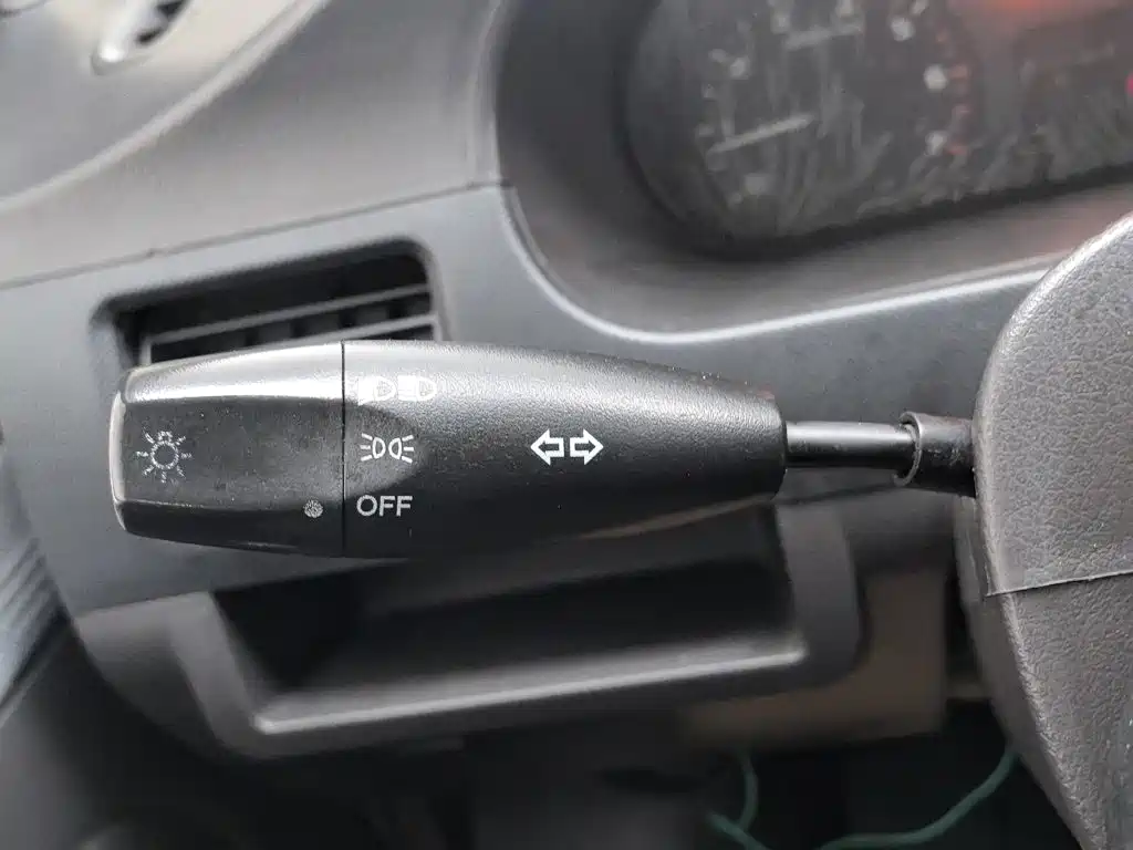Wuling Motors Wuling Rongguang 2011 2011 1.2L Base Model