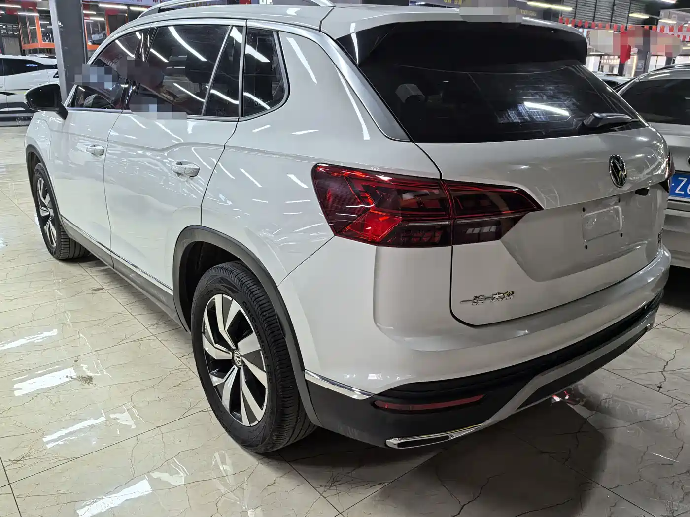 Volkswagen Tayron 2019 Expedition 280TSI 2WD Luxury (China VI) фото 4