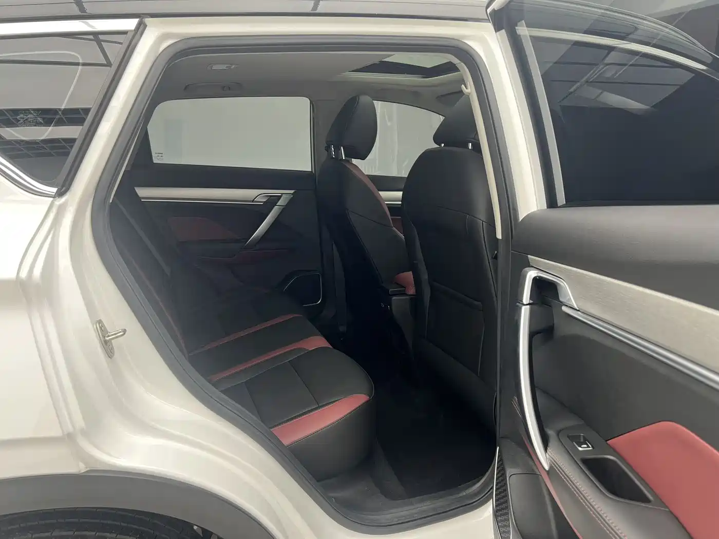 GEELY AUTOMOBILE BINYUE