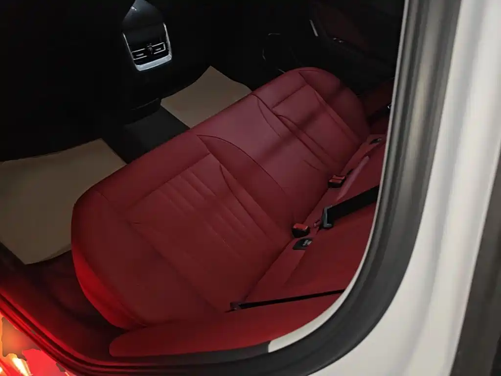 Hongqi H6 2026 2025 Model 2.0T Beauty Edition