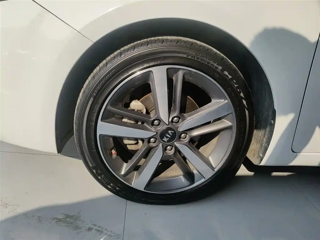 Kia K3 2016 1.6L Automatic GLS фото 25