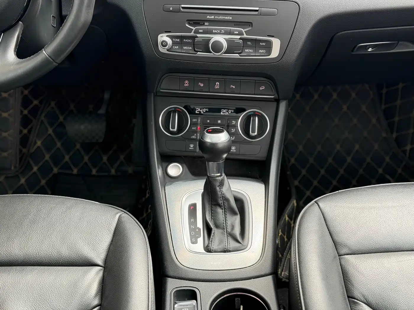 Фото 21 - Audi Q3