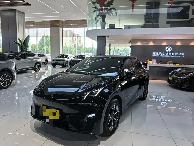 Lynk & Co Z20 2025